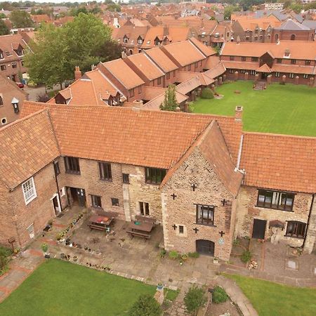 Yha Beverley Friary Eksteriør billede